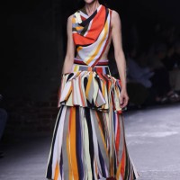 Mariacarla Boscono walks the runway at the Bottega Veneta fashion show during the Milan Womenswear Spring/Summer 2025 on September 21, 2024 in Milan,...