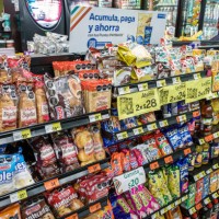 Mexico City, Mexico, 7-Eleven convenience store, snack food aisle, Bimbo Roles Tia Rosa.