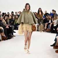 Model presents a creation by Chloe for the Women Ready-to-wear Fall-Winter 2024/2025 collection as part of the Paris Fashion Week, in Paris on...