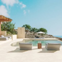 modern beach hotel with sea view swimming pool - home decoration stock pictures, royalty-free photos & images