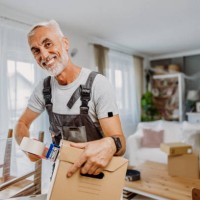 moving to a new house - home decoration stock pictures, royalty-free photos & images