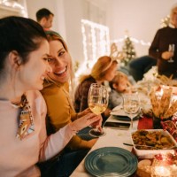 multigenerational family celebrating christmas at home - home decoration stock pictures, royalty-free photos & images