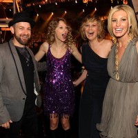 Musicians Kristian Bush, Taylor Swift, Jennifer Nettles and Faith Hill pose backstage during Brooks & Dunn's The Last Rodeo Show at the MGM Grand...
