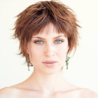 natural hermosa mujer de pelo retrato, rojo - hairstyle fotografías e imágenes de stock