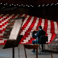 no people in the theater - concert stock pictures, royalty-free photos & images