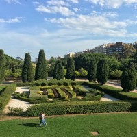 ornamental gardens in the turia dried riverbed - garden decoration stock pictures, royalty-free photos & images
