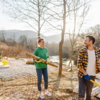 our yard makeover - home decoration stockfoto's en -beelden