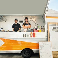 owning a food truck - junk food stock pictures, royalty-free photos & images