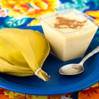 pamonha and curau - junk food stock-fotos und bilder