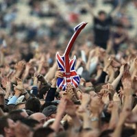 Photo of Crowd; Oasis Crowd - Manchester 2002