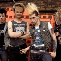 Photo of FANS and 70'S STYLE and PUNKS