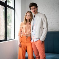 porträt eines jungen geschäftspaares - fashion stock-fotos und bilder