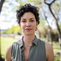 portrait of a confident young woman at the park - hairstyle stock pictures, royalty-free photos & images