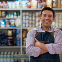 portrait of a man working at a grocery store - food stock pictures, royalty-free photos & images