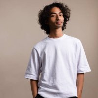 portrait of a young man - hairstyle photos et images de collection