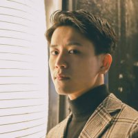portrait of asian man at old street in japan - hairstyle stock pictures, royalty-free photos & images
