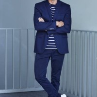 portrait of fashionable businessman with wearing blue suit and glasses - fashion stock pictures, royalty-free photos & images