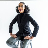 portrait of fashionable female businesswoman in photo studio - fashion stock pictures, royalty-free photos & images
