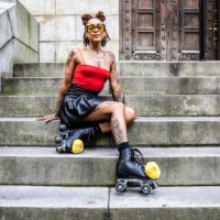 portrait of young female rollerskater in urban area - fashion stock pictures, royalty-free photos & images