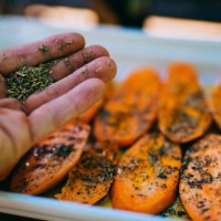preparing sweet potato for bbq. - food photos et images de collection