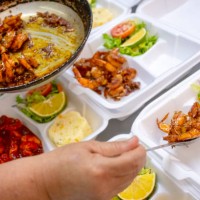 preparing take-away orders - junk food stock pictures, royalty-free photos & images