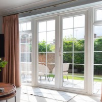 property interiors - garden decoration photos et images de collection