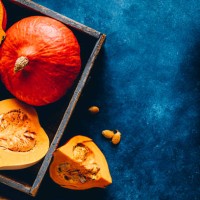pumpkins in a wooden box - food stock pictures, royalty-free photos & images