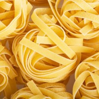 raw tagliatelle close-up macro shoot - food stock pictures, royalty-free photos & images