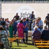 riga city center during the city festival - concert stock pictures, royalty-free photos & images