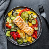 roasted salmon with vegetables - food stock pictures, royalty-free photos & images