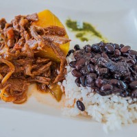 ropa vieja, rice, beans and beef - food stock pictures, royalty-free photos & images