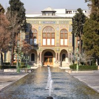 salam hall (reception hall) at golestan palace (kakh-e golestan) with fountain on foreground,tehran, iran - garden decoration stock pictures, royalty-free photos & images