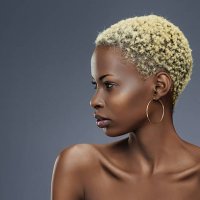 schönheit porträt mode schöne afrikanische ethnie junge frauen - hairstyle stock-fotos und bilder