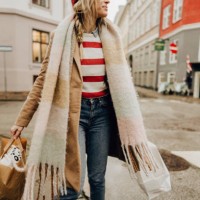 shopping in the city - fashion stock pictures, royalty-free photos & images