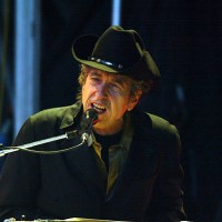 Singer Bob Dylan performs on stage at The Fleadh 2004 at Finsbury Park June 20, 2004 in London, England. The Fleadh 2004 doubles as the London stop...
