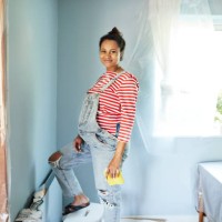 smiling pregnant woman renovating room - home decoration stock pictures, royalty-free photos & images