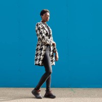 street style portrait of young fashionable woman. - fashion stock pictures, royalty-free photos & images