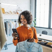 sustainable shopping - fashion stock pictures, royalty-free photos & images