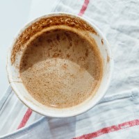 takeout housemade chai latte - junk food stock pictures, royalty-free photos & images