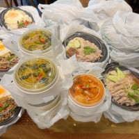 thai cuisine bento - junk food stock pictures, royalty-free photos & images