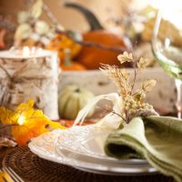 thanksgiving dining - home decoration stock pictures, royalty-free photos & images