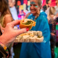 time for shots! - concert stockfoto's en -beelden