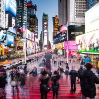 times square - junk food stock pictures, royalty-free photos & images