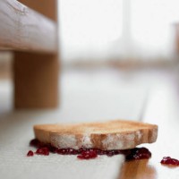 toast and jam upside-down on carpet - food stock pictures, royalty-free photos & images
