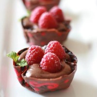 tuiles en tartelettes - junk food stock-fotos und bilder