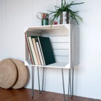 upcycled fruitcrate used as bookshelf - home decoration stock pictures, royalty-free photos & images