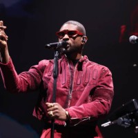 Usher performs onstage during iHeartRadio Channel 95.5's Jingle Ball 2023 at Little Caesars Arena on December 05, 2023 in Detroit, Michigan.
