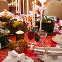 val foster's christmas home - home decoration stock pictures, royalty-free photos & images