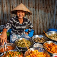 vietnamese food vendor on local market - food stock pictures, royalty-free photos & images