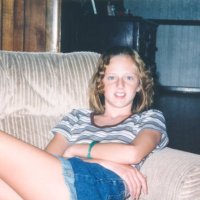 vintage 90s teenage girl, teen 1990s fashion, 90s fashion - hairstyle stockfoto's en -beelden